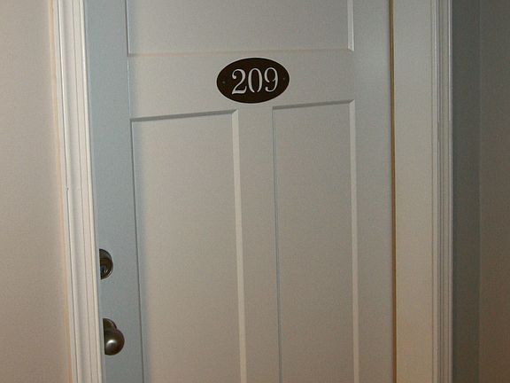 2nd image of 632 N College St #10867938
