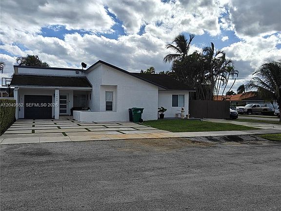 4th image of 14444 SW 107th Ter