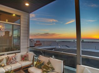 214 15th Pl, Manhattan Beach, CA 90266