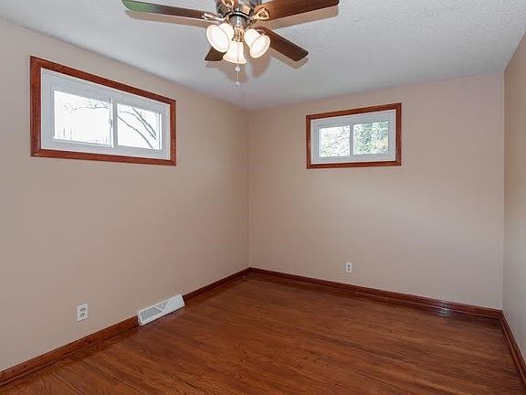 4th image of 278 Abbington Ave