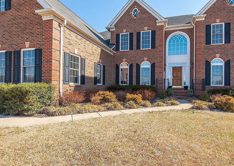 1st image of 14945 Deepwood Ln