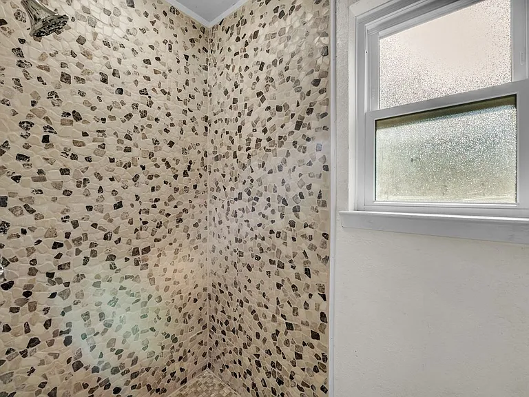 613 Manning Dr — Photo 21