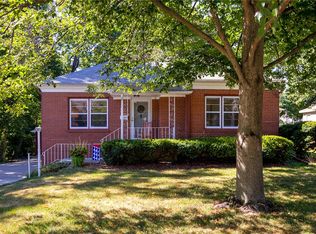 3920 Franklin Ave, Des Moines, IA 50310