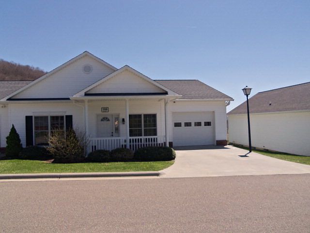 1st image of 166 Village Park Dr