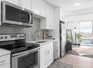 40 Point St #12, Providence, RI 02903