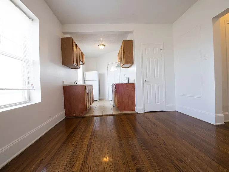 6829 S Dr Martin Luther King Jr — Photo 10