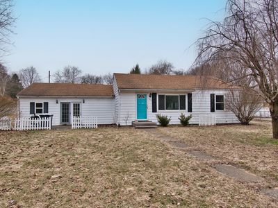 903 N Detroit St, Buchanan, MI, 49107