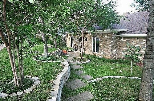 1st image of 7706 Lemmonwood Dr