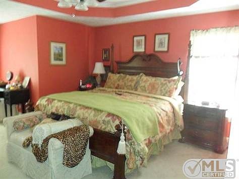 5th image of 3326 Meadowhill Dr