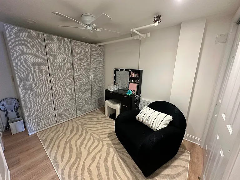 128 Saint Botolph St #1B — Photo 9