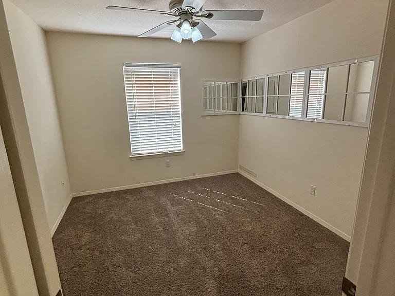 6909 Hartford Pl NW — Photo 11