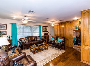 284 Springwood Dr, Graham, TX 76450