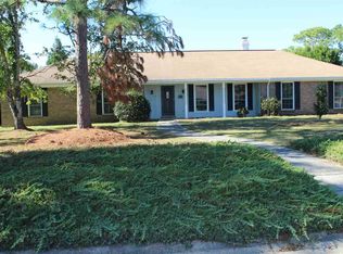 3585 Dunfries Rd, Pensacola, FL 32503