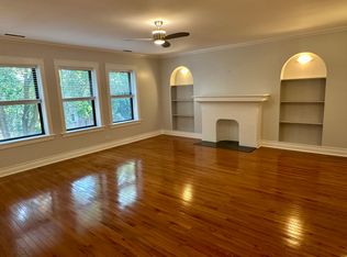 2310 W Farwell Ave APT 2W, Chicago, IL 60645