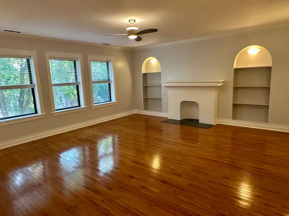 2310 W Farwell Ave APT 2W, Chicago, IL 60645