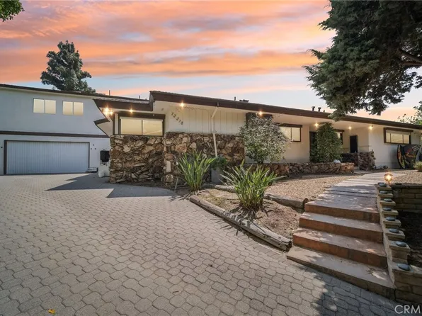 12218 Sarazen Pl, Granada Hills, CA 91344