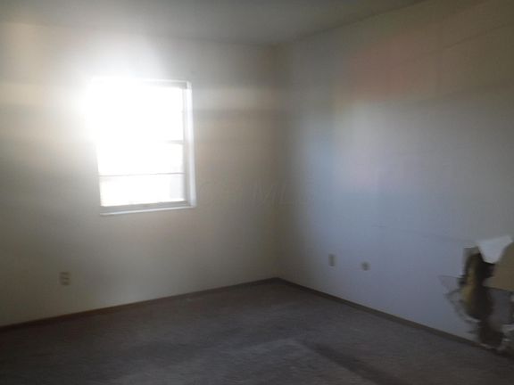 4th image of 1652 Harvester Ln