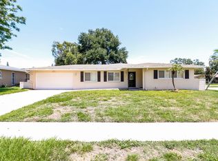 1694 Palace Dr, Clearwater, FL 33756
