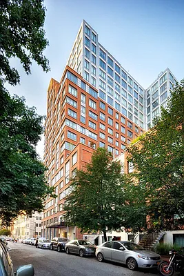 Rented by Level Group | media 16