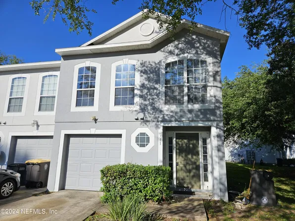 711 TALKING TREE Drive, Jacksonville, FL 32205