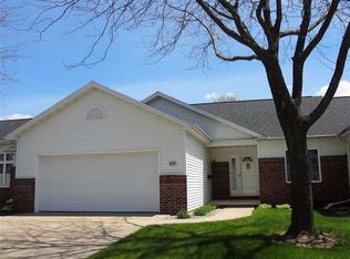 3128 N Mistwood Ln, Appleton, WI 54914