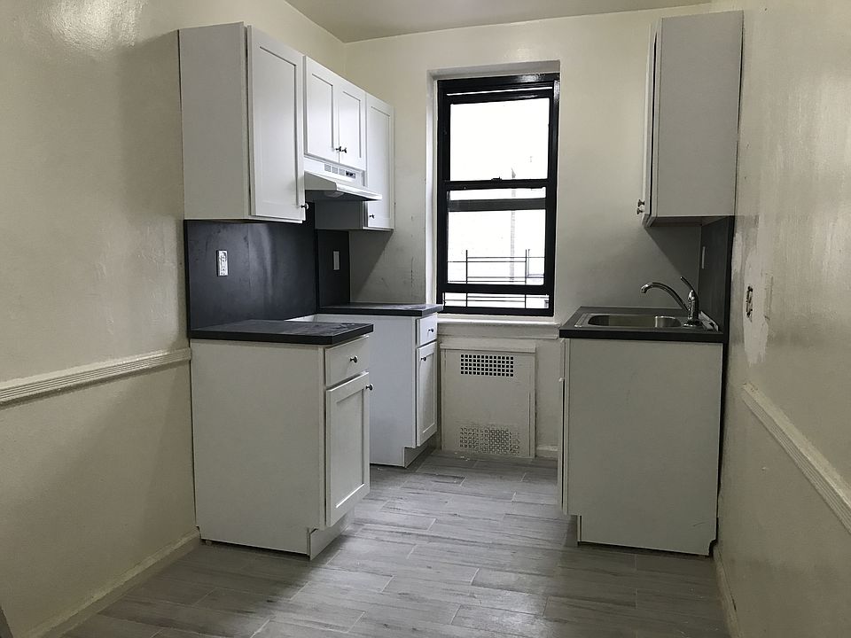 1st image of 470 Ocean Ave APT Le7