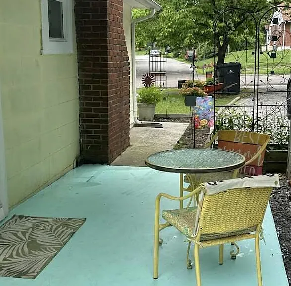 115 E Inskip Dr — Photo 17