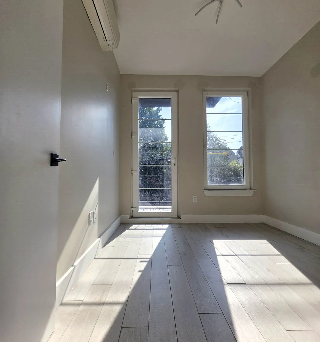1546 Brooklyn Avenue — Photo 1