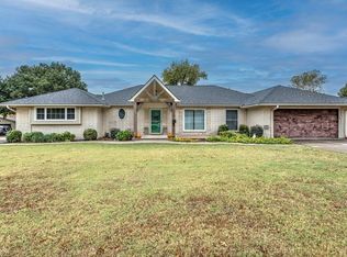 2210 Western Dr, Duncan, OK 73533
