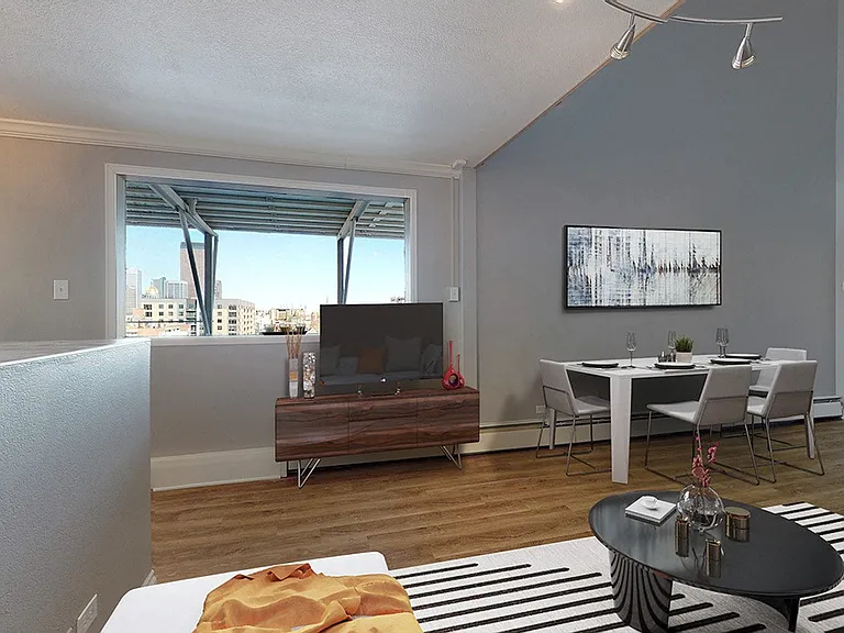 Latitude 40 — Photo 41