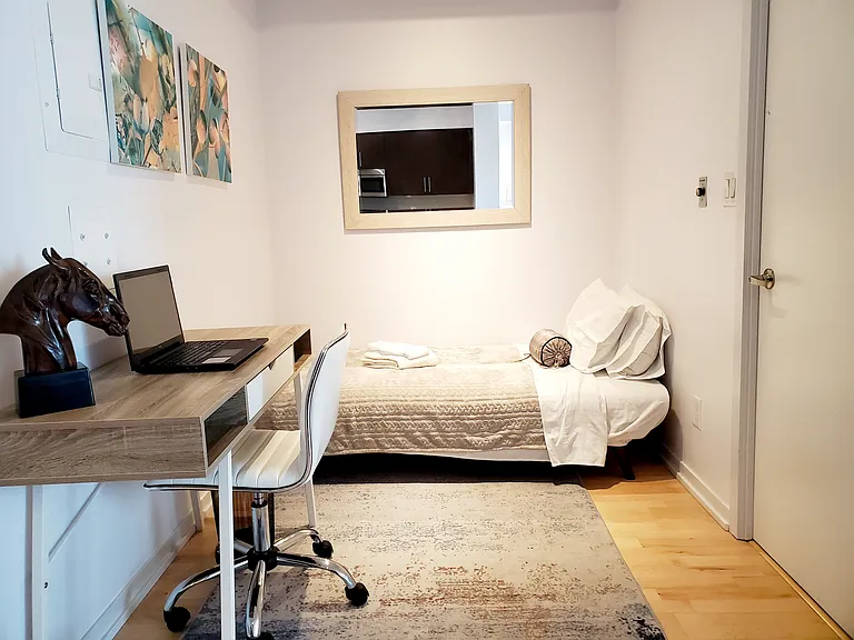 55 Bremner Blvd #3102 — Photo 7