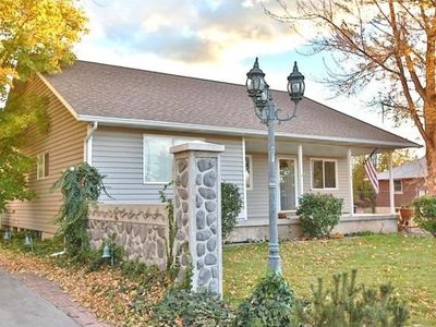 1490 E Vine St, Salt Lake City, UT, 84121
