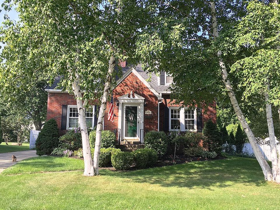 1st image of 738 Saint Clair Ave