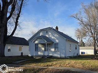 927 E Mary St, Ottumwa, IA 52501