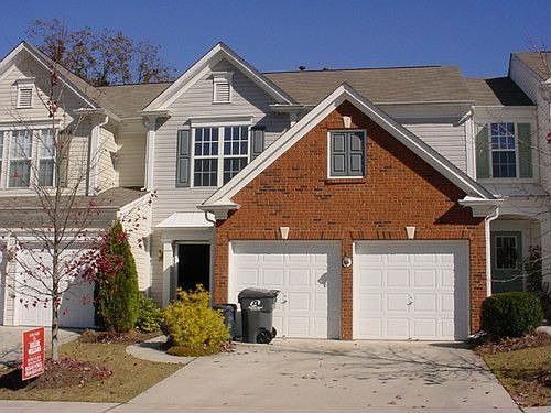 1st image of 207 Regent Sq