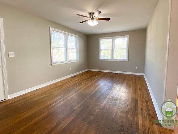 2nd image of 25 Crystal Ave