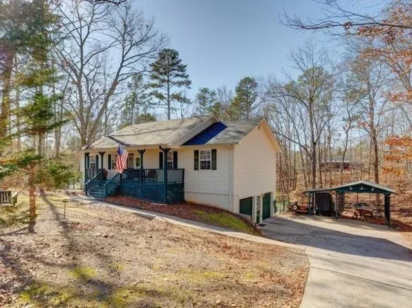 472 Eagle Mountain Dr W, Ellijay, GA 30540