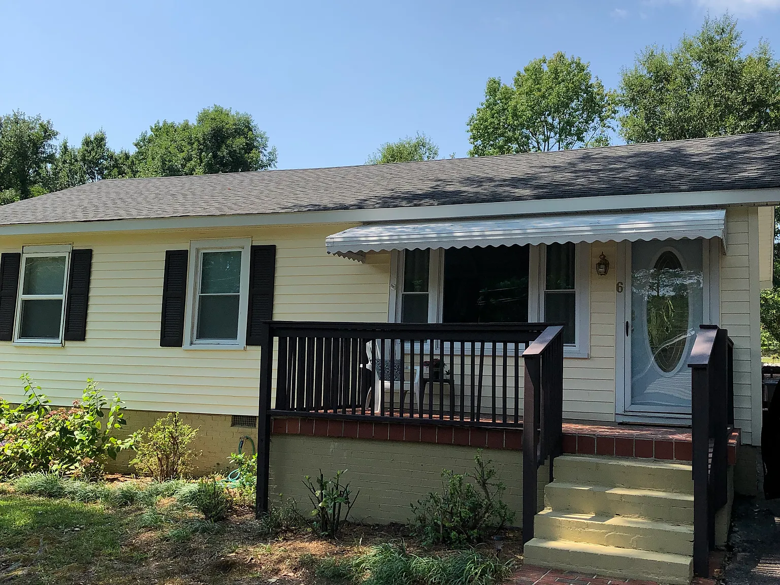 3 bed, 1000 sqft, $1,795 — Photo 1