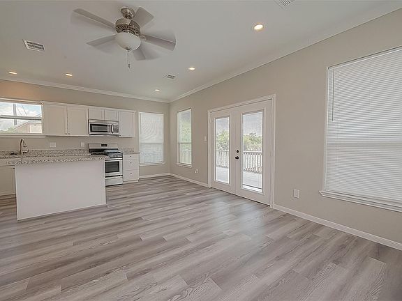 3rd image of 2730 Avenue D