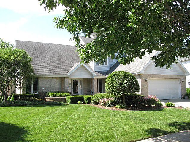 1st image of 16935 S Mohican Dr