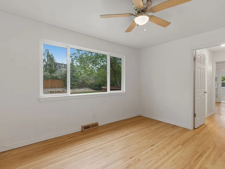 8111 E Briarwood Blvd — Photo 4