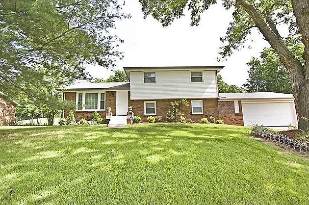 1st image of 1569 Cherry Tree Dr