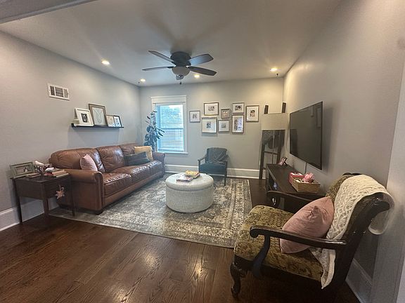 3rd image of 65 Essex St Floor 2