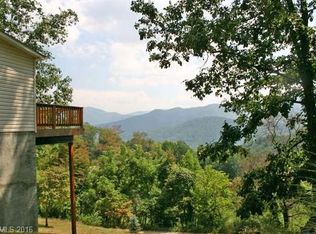 410 Nightingale Pl, Waynesville, NC 28786