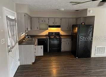 3rd image of 12450 SE 99th Ave