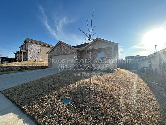 2nd image of 8400 Fawn Creek Dr
