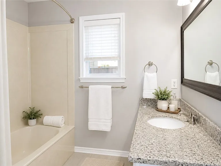 2364 Kendal Green Cir — Photo 10