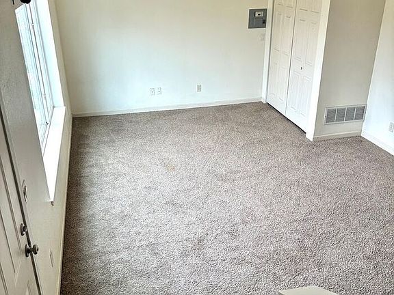 4th image of 808 Garfield Ave