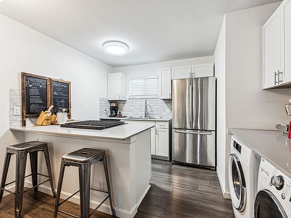 5th image of 1300 Newning Ave APT 105