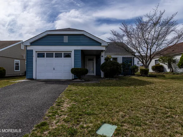 73 Buckingham Dr N, Manchester Township, NJ 08759